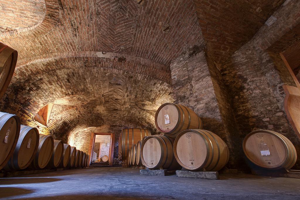 Marchesi Alfieri - Cantine E Ospitalita San Martino Alfieri Exteriör bild