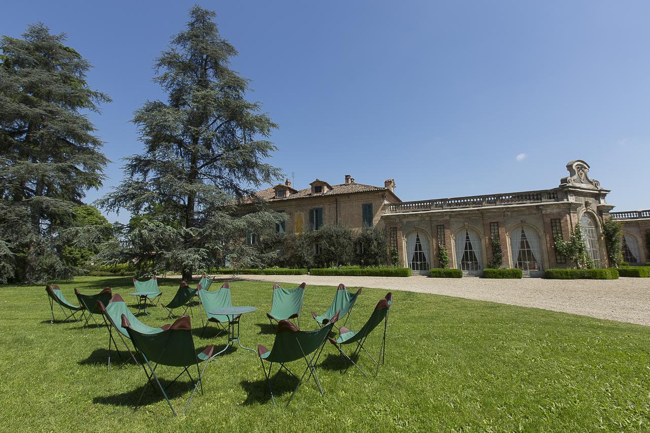 Marchesi Alfieri - Cantine E Ospitalita San Martino Alfieri Exteriör bild
